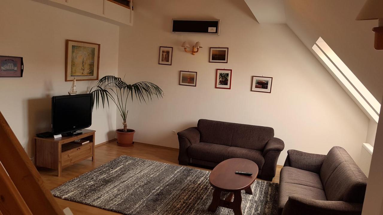 Aaa-Apartment 2 巴拉顿菲赖德 外观 照片